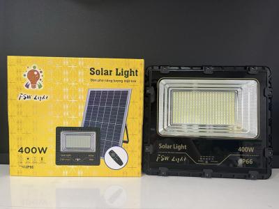 Bảo Trì Đơn Giản: Hướng Dẫn Vệ Sinh Đèn Năng Lượng Mặt Trời Để Đảm Bảo Sạc Tối Ưu 🧼