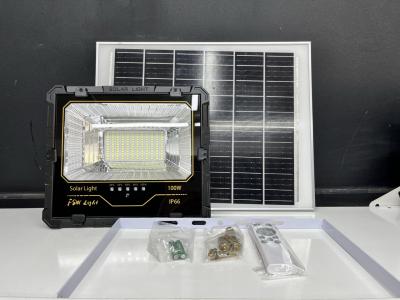 Đèn Năng Lượng Mặt Trời 100W: Phân Tích Thực Tế Về Công Suất, Lumen Và Ứng Dụng