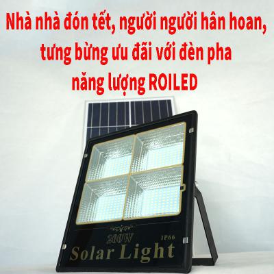 Nhà nhà đón Tết, người người hân hoan, tưng bừng ưu đãi với đèn pha năng lượng Roiled