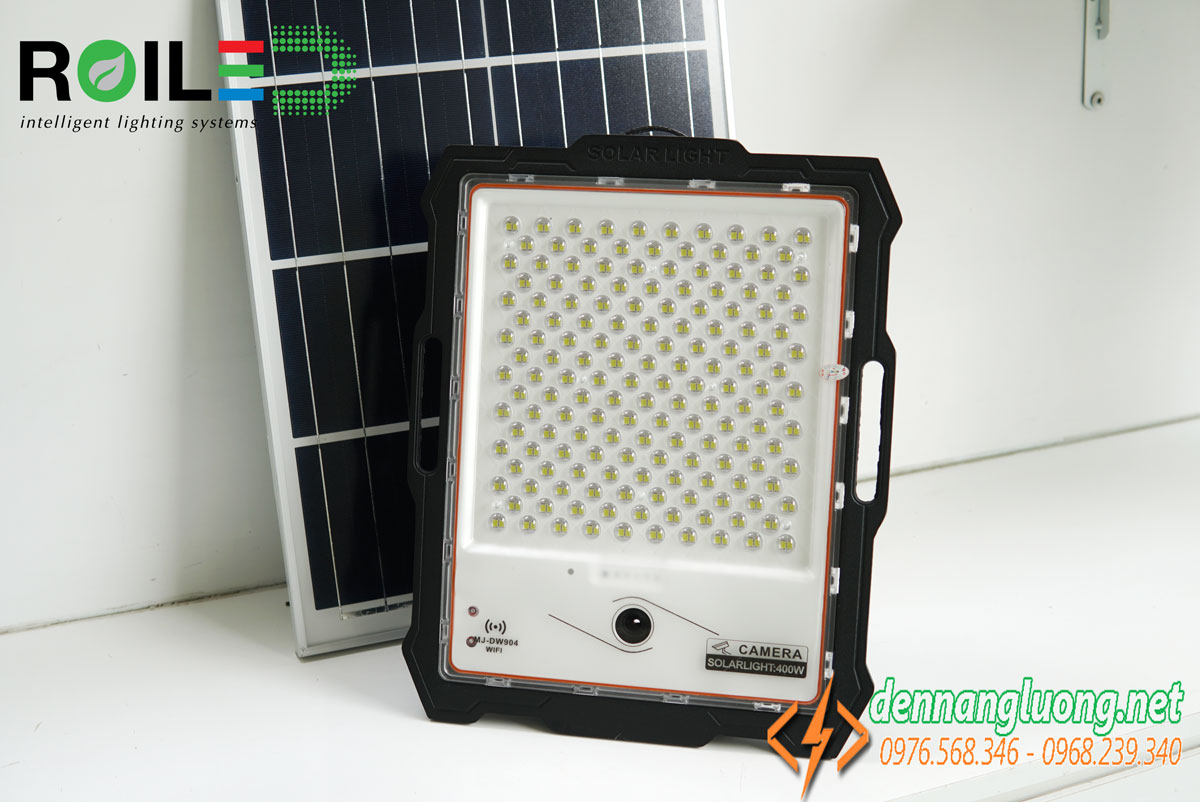 Đèn pha năng lượng mặt trời 400W kết hợp Camera cao cấp