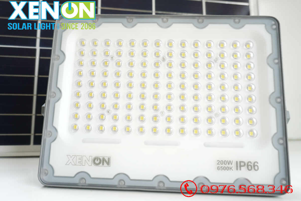 Đèn Pha Năng Lượng Mặt Trời 200W Xenon Deluxe - DL200W