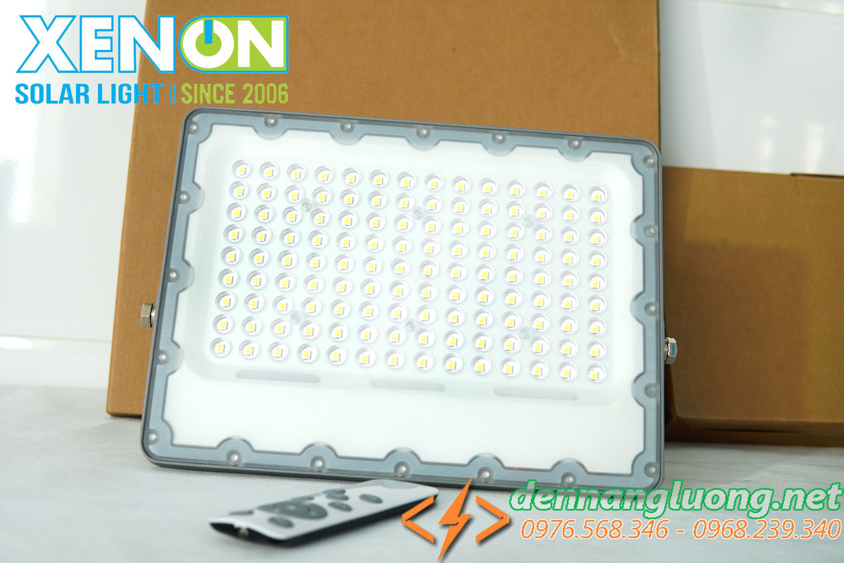 Đèn pha led năng lượng mặt trời Xenon