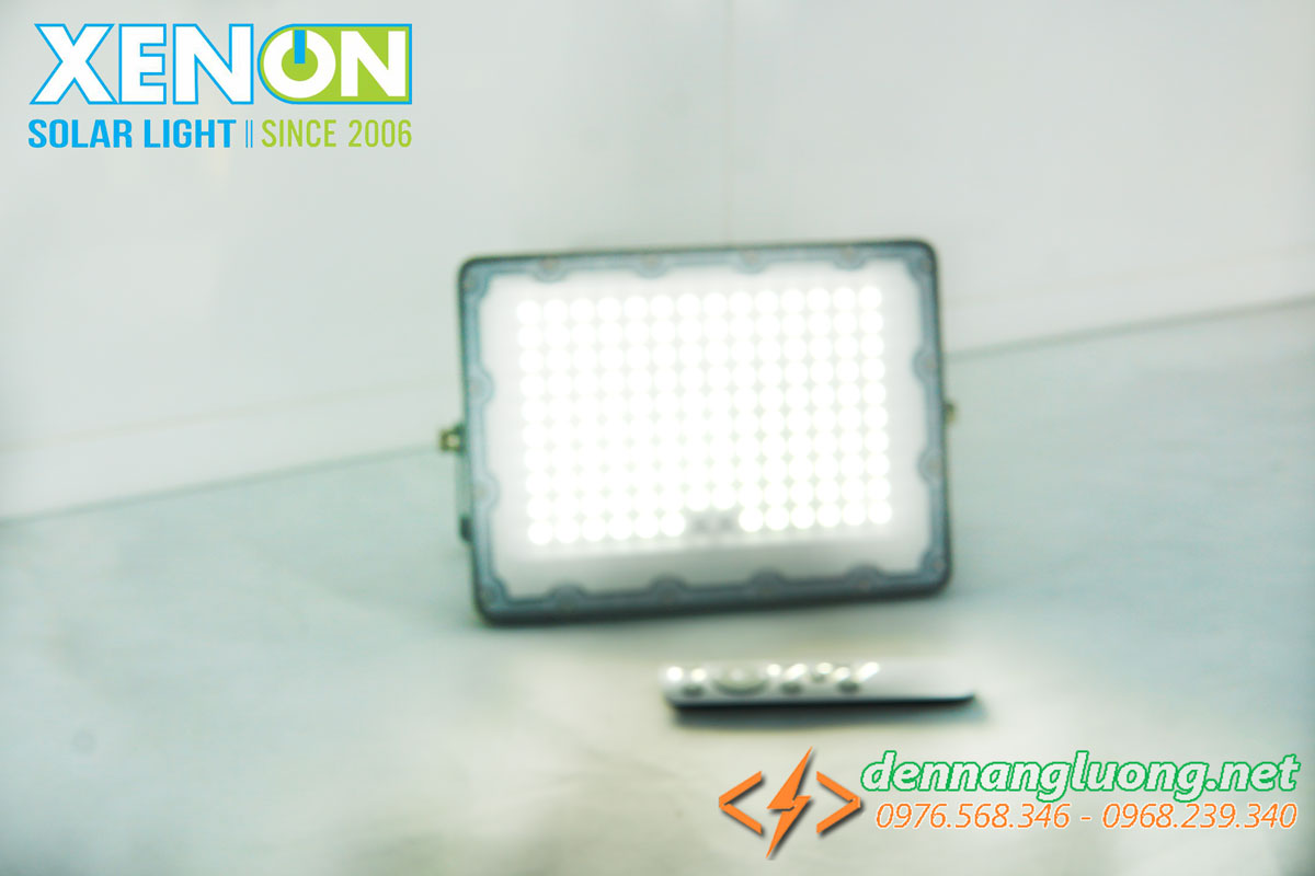 Đèn pha led năng lượng mặt trời Xenon