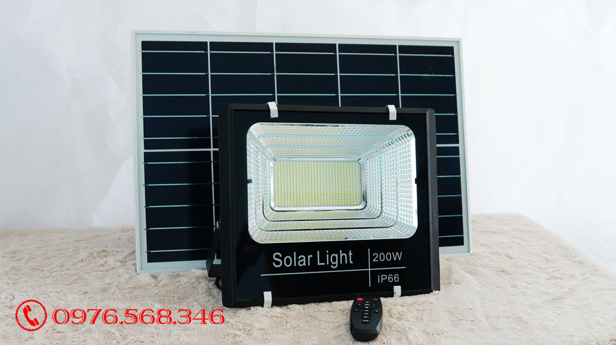 Đèn pha năng lượng mặt trời Roiled RP1-200W