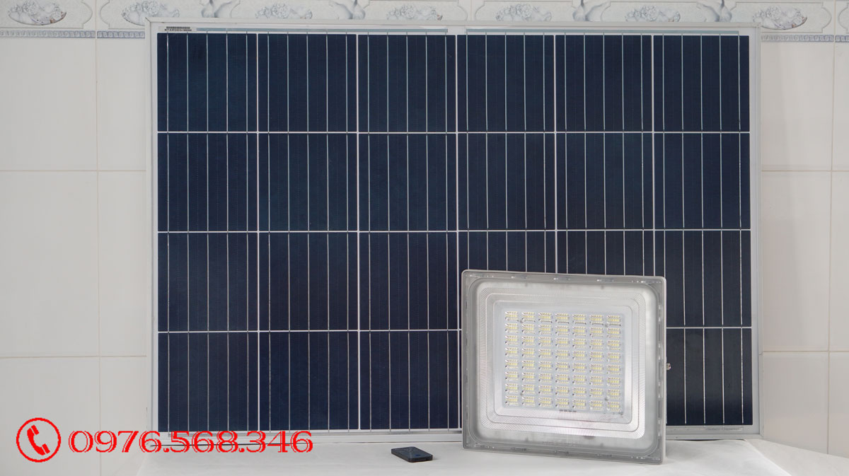 Đèn pha năng lượng mặt trời 200w cao cấp Roiled RLP-200w