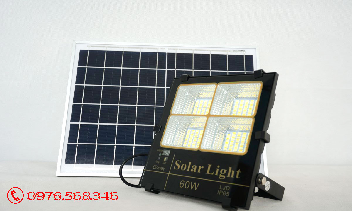Đèn pha 3 màu năng lượng mặt trời Roiled BM-60W
