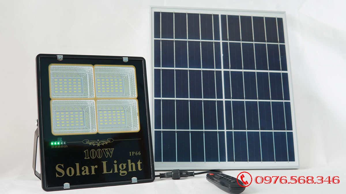 Đèn pha năng lượng mặt trời cao cấp RP4-100W