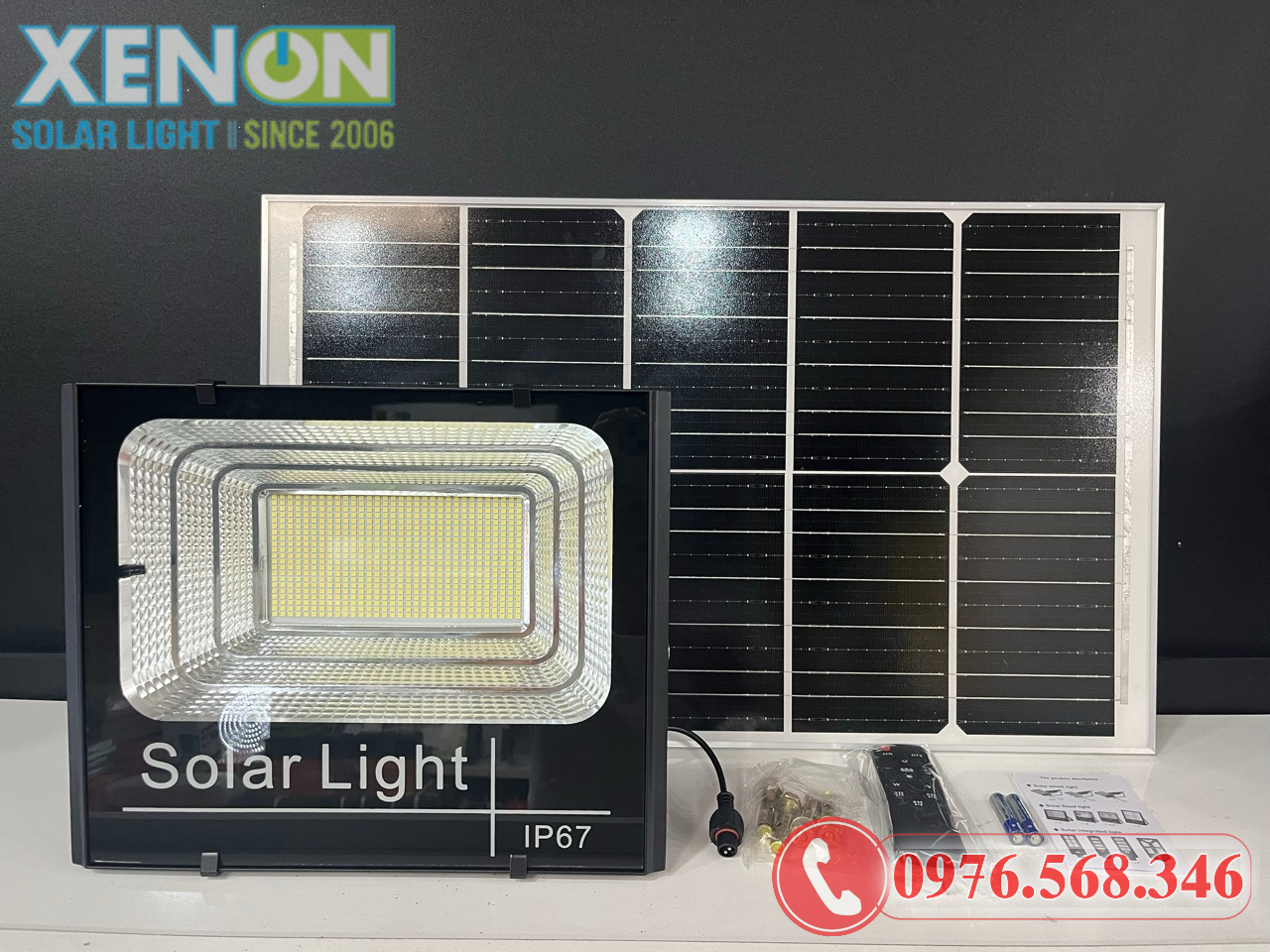 Đèn Pha Năng Lượng Mặt Trời 400W TC-400 Giá Tốt