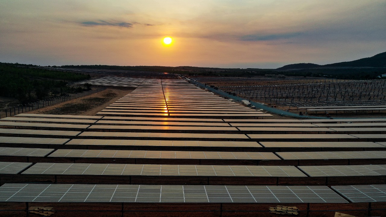 EVN mua điện mặt trời