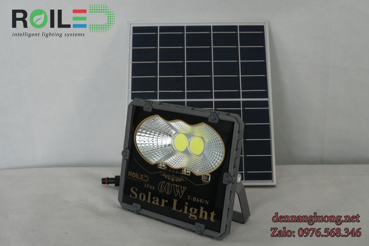 Đèn pha năng lượng mặt trời giá rẻ 60W Roiled - PC60W