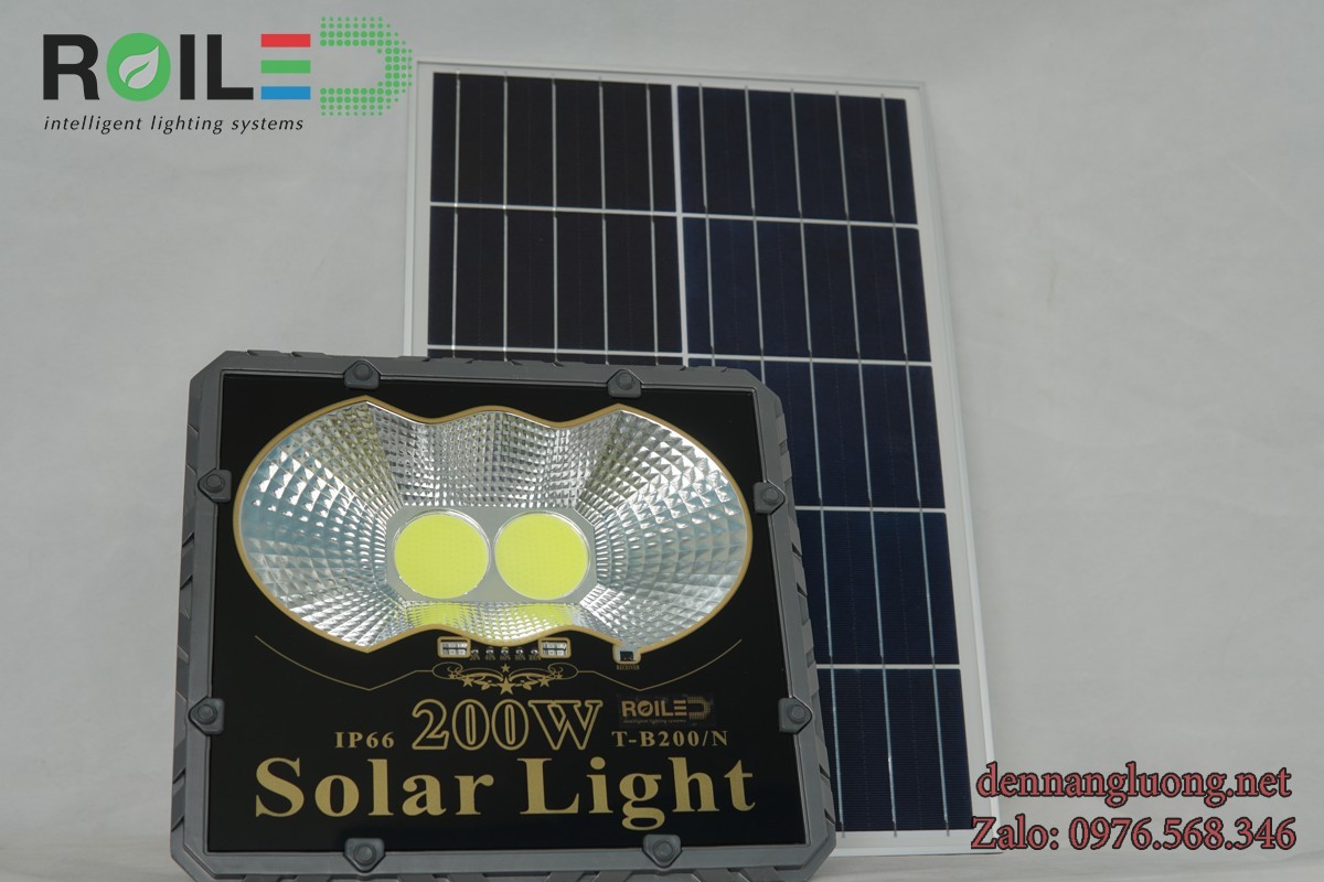 Đèn pha năng lượng mặt trời giá rẻ 200W Roiled - PC200W