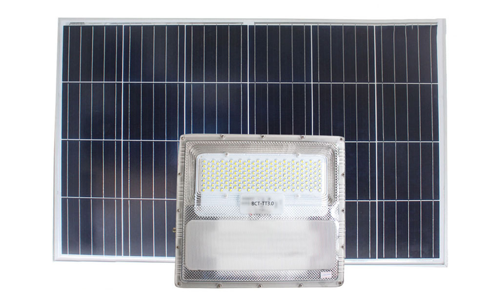 Đèn pha năng lượng mặt trời 300w Roiled BCT2.0