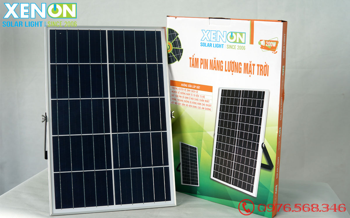 Đèn pha Xenon C200W| mẫu mới| năng lượng mặt trời