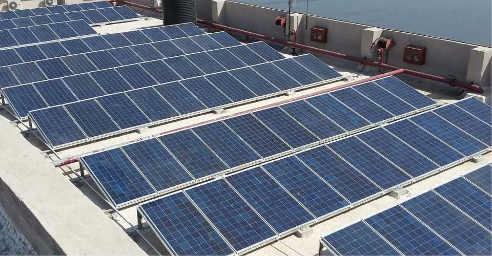 Lắp điện năng lượng hòa lưới cho xí nghiệp